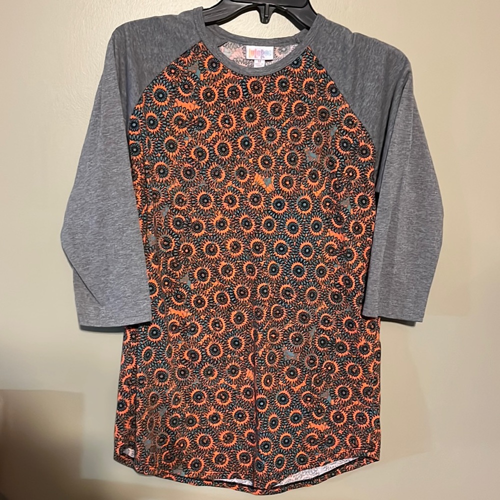 Lularoe top - L22